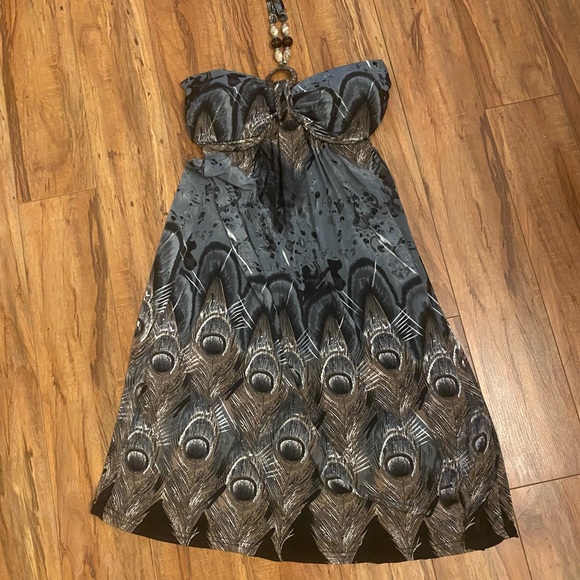 ⬇️SUMMER CLEARANCE ⬇️ Sundress or beach coverup - Picture 1 of 4